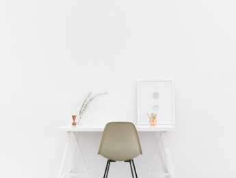 Desk for minimalists - Featured image